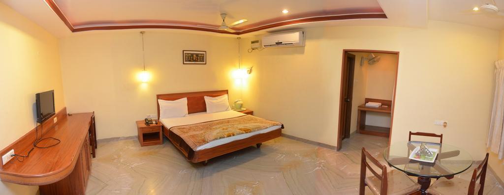 Hotel Raya'S Annexe-1 Kumbakonam Bagian luar foto