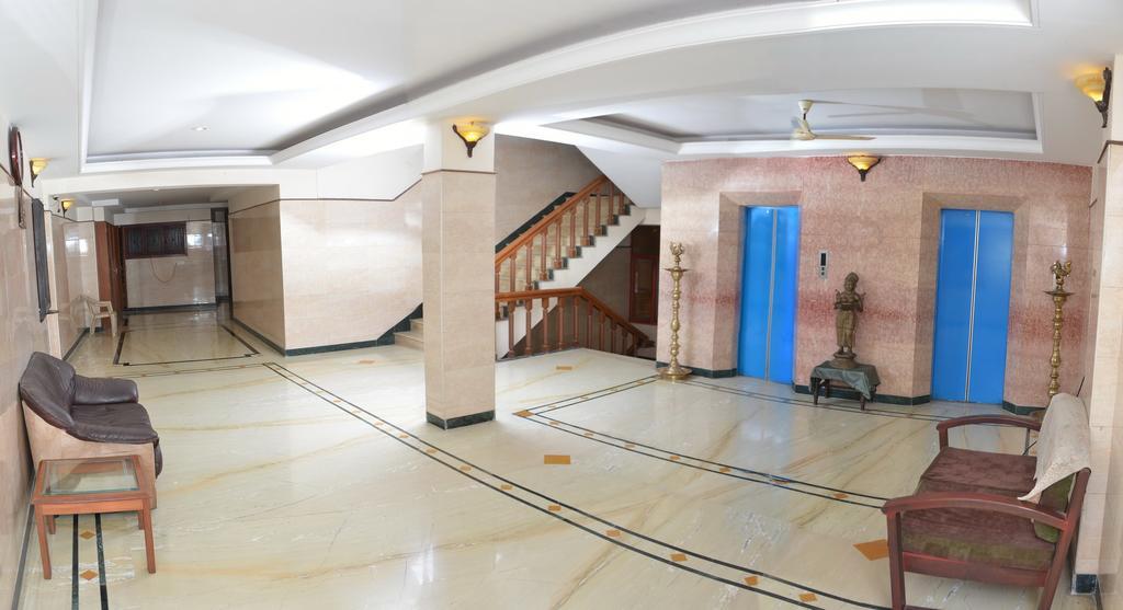 Hotel Raya'S Annexe-1 Kumbakonam Bagian luar foto